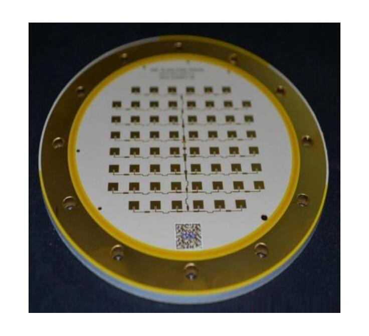 M-60S 型在线相控阵微波(固体颗粒)水分仪